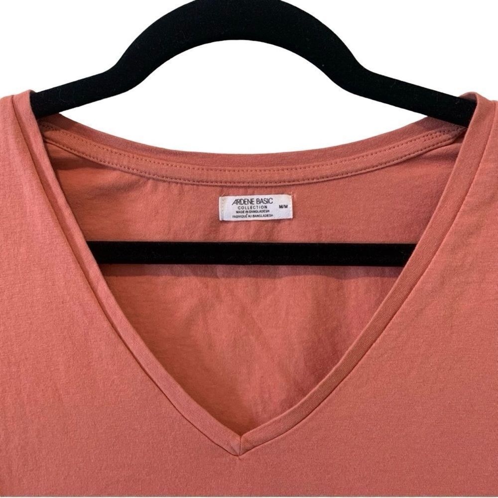 Ardene Basic Copper Red V-Neck T-Shirt Size Medium - Picture 3 of 5